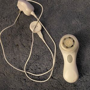 Clarisonic Mia Skin Cleansing Brush